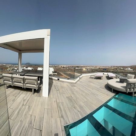 Villa Poseidon Corralejo With Private Heated Pool, Sauna And Stunning Volcano Views By Amazzzing Travel Exterior photo