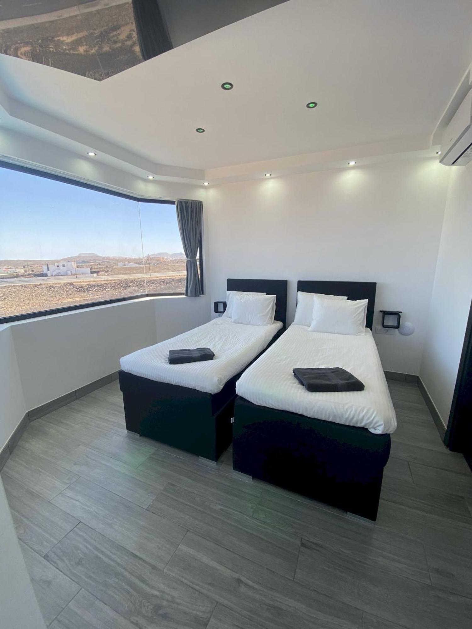 Villa Poseidon Corralejo With Private Heated Pool, Sauna And Stunning Volcano Views By Amazzzing Travel Exterior photo